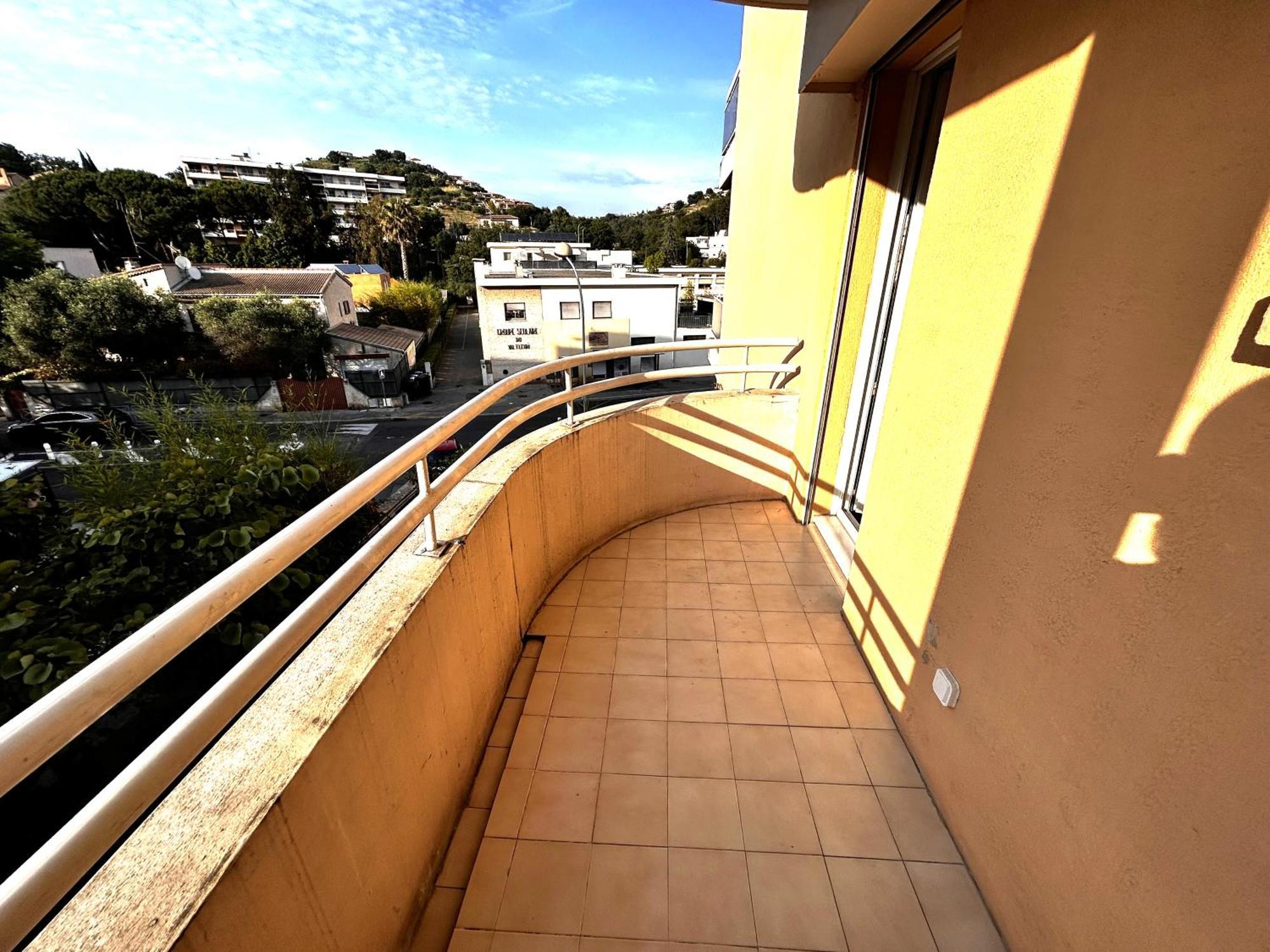 Superbe Studio Climatise Avec Terrasse Proche Mer Cagnes-sur-Mer Zewnętrze zdjęcie